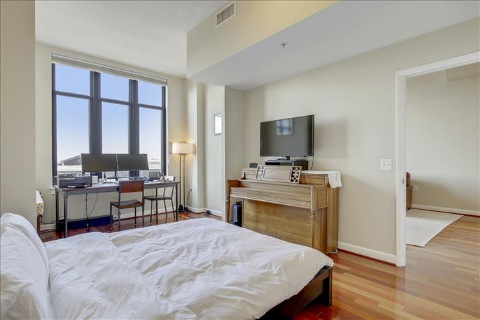 400 Massachusetts Ave NW #PH1301 bedroom